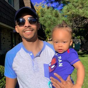 Meet your Posher, Tavares